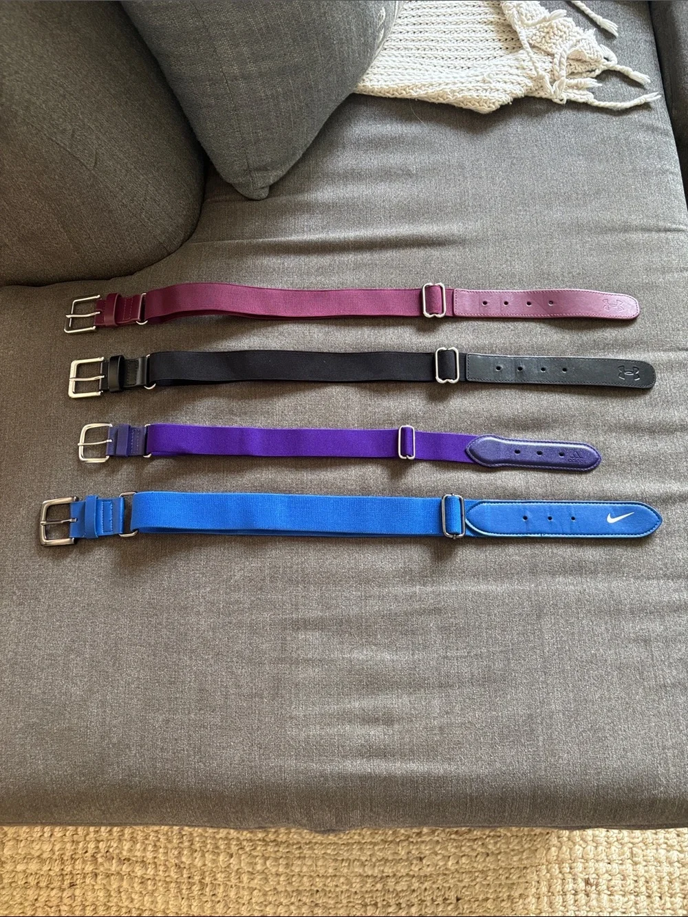 4 like new baseball baseball belts